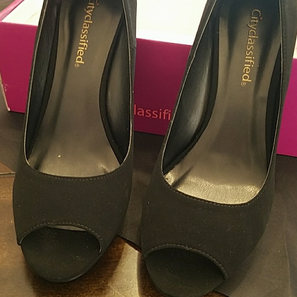 Black heels